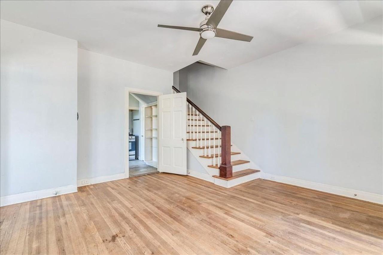 1916 Robbins Pl - Photo 4 of 21