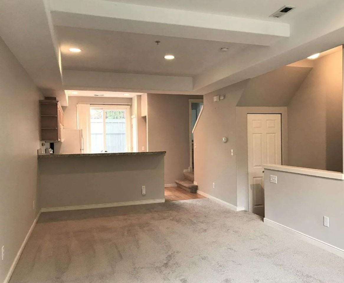 4152 248th Ct Se #69 - Photo 7 of 27