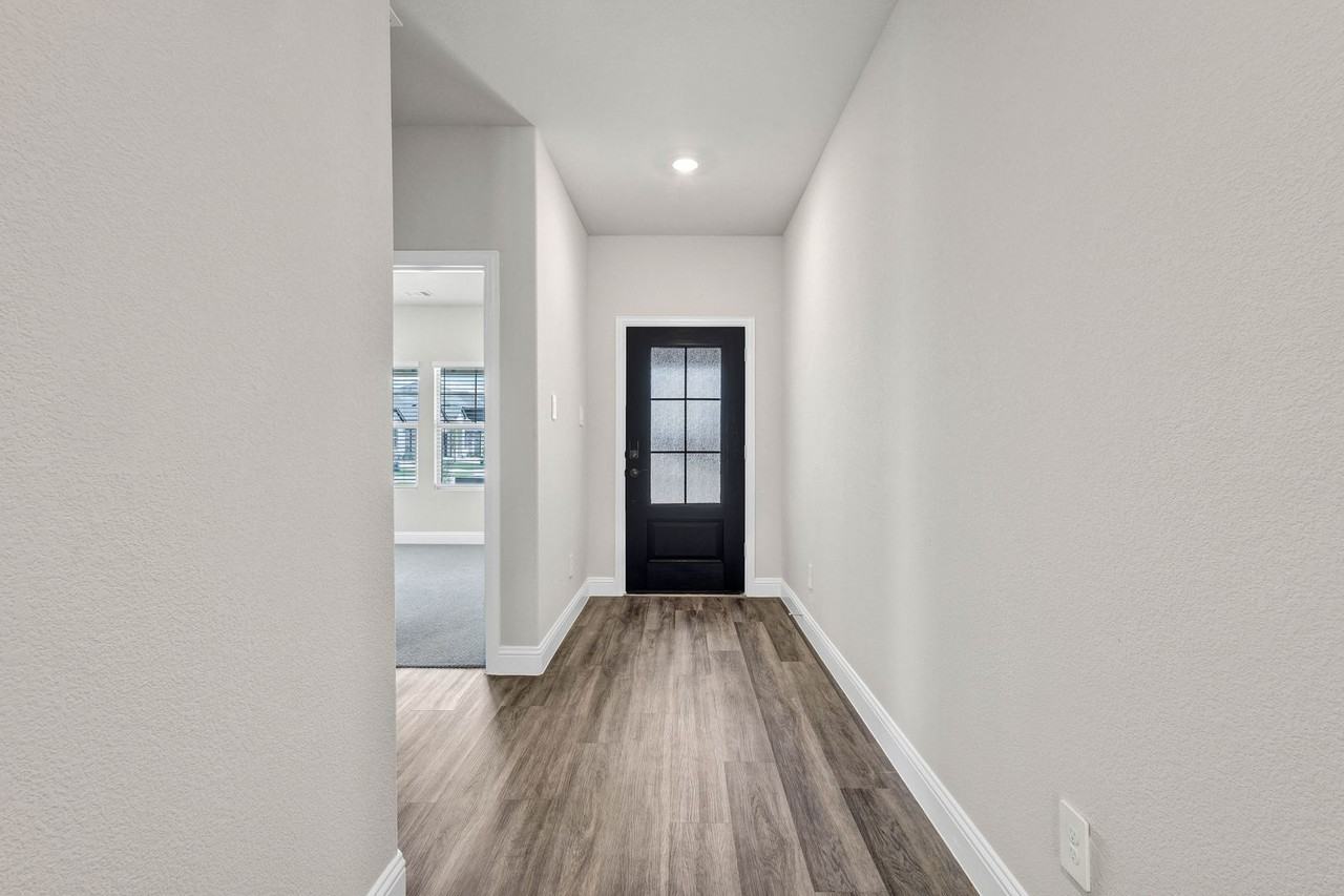 608 Willet Dr - Photo 4 of 24