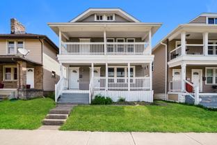 764-766 Kelton Ave - Photo 1 of 1