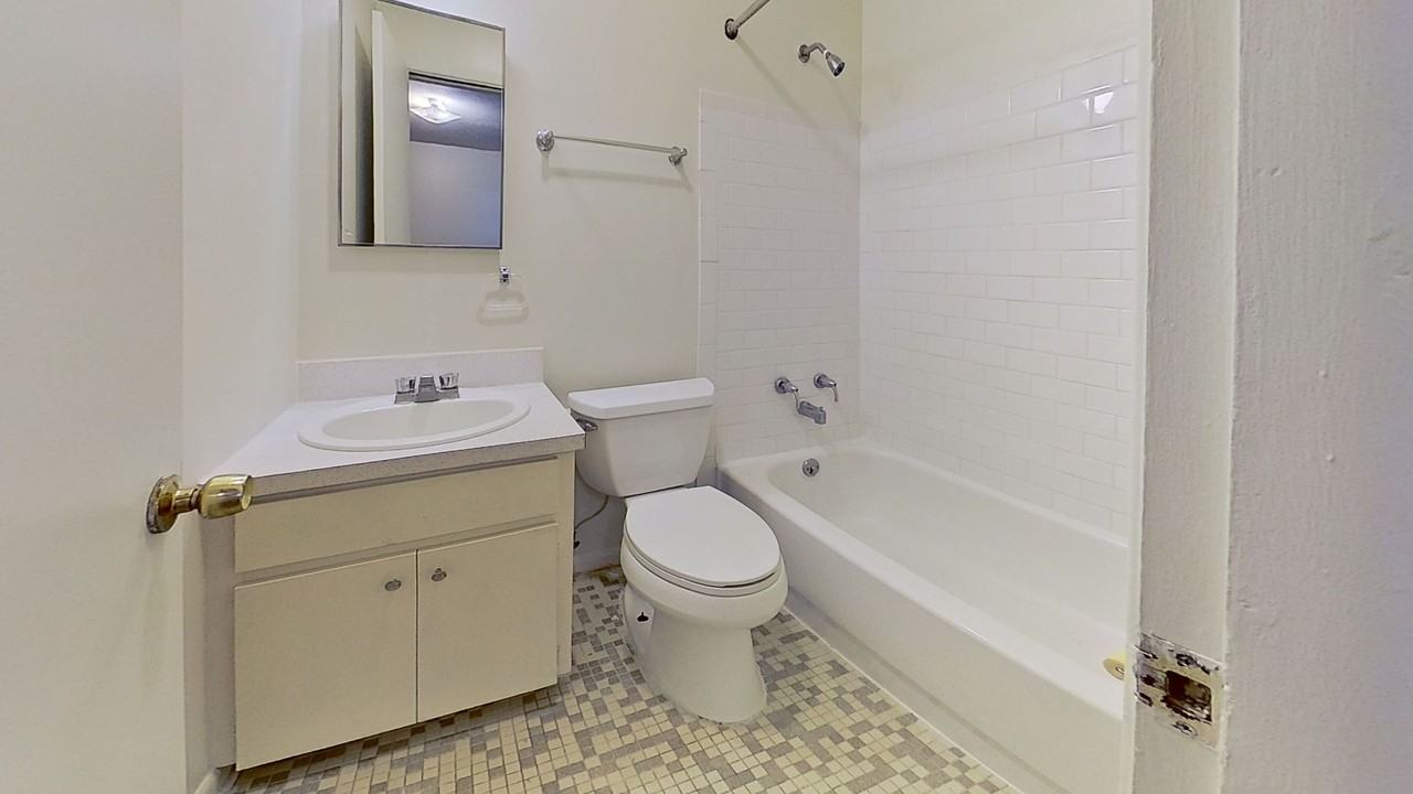 5709 Sue Ln - Photo 7 of 9