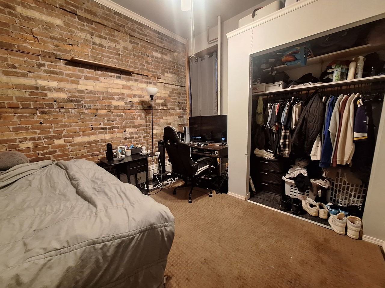 529 W 4th St #1 - Photo 7 of 17