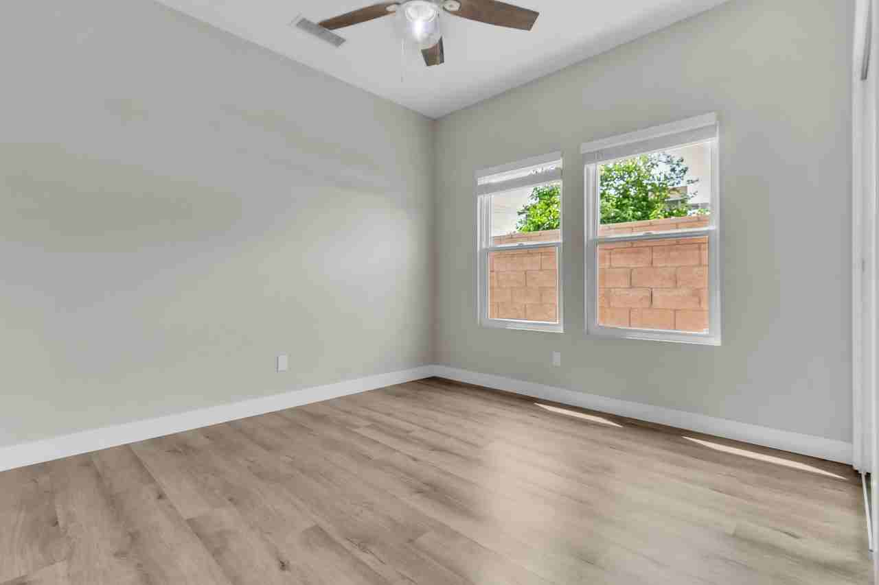 200 N Harrington Dr Unit A - Photo 3 of 19