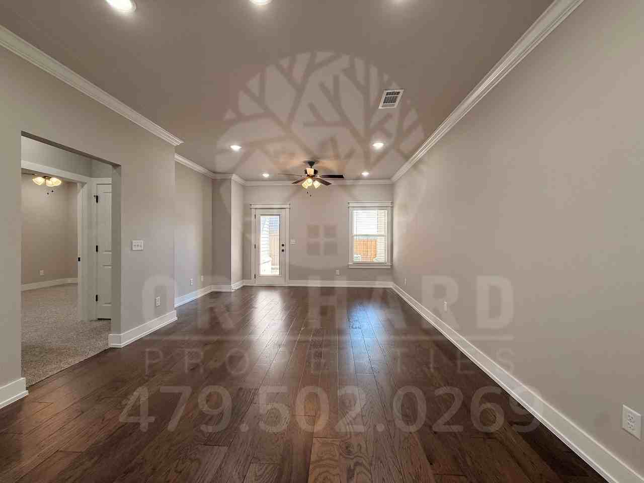 1805 E. Brookview Drive - Photo 7 of 15