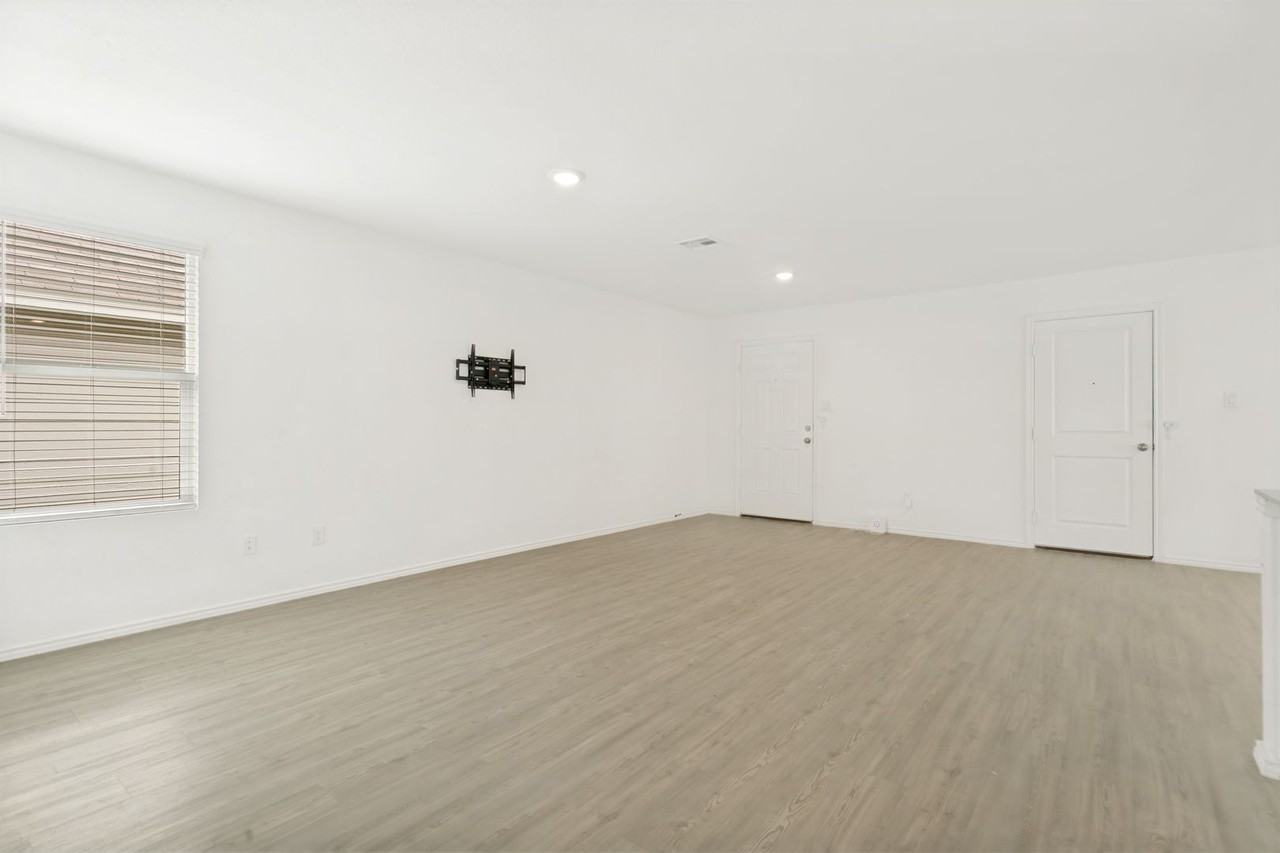 7218 Ox Pl - Photo 5 of 23