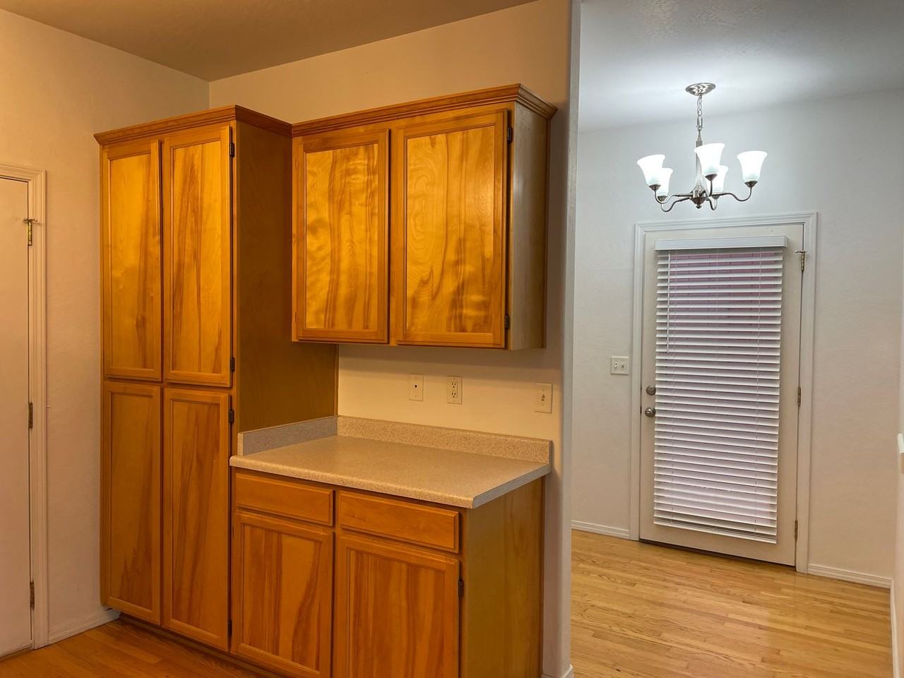 2643 Parkwood Village Ln - Photo 6 of 26