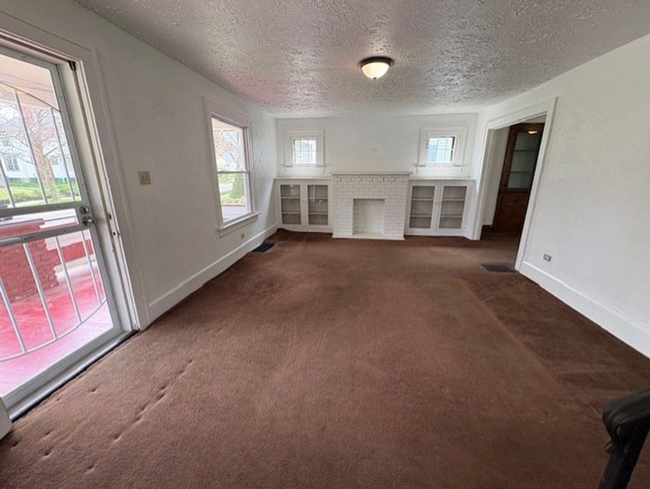 378 Wildwood Ave - Photo 3 of 12