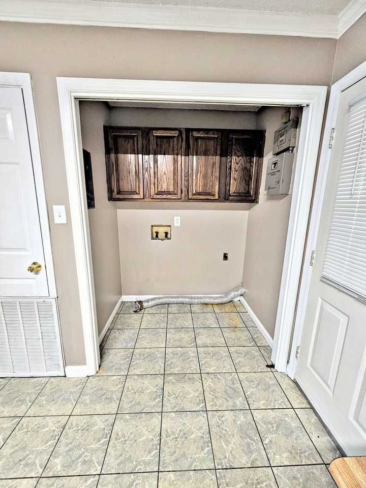 2824 Wimberly Dr Sw - Photo 5 of 13