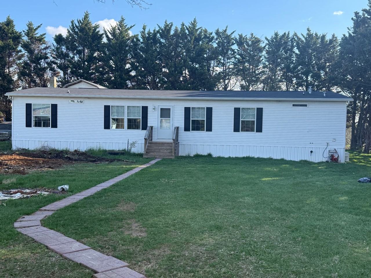 5774 Glatfelters Station Rd - Photo 3 of 36