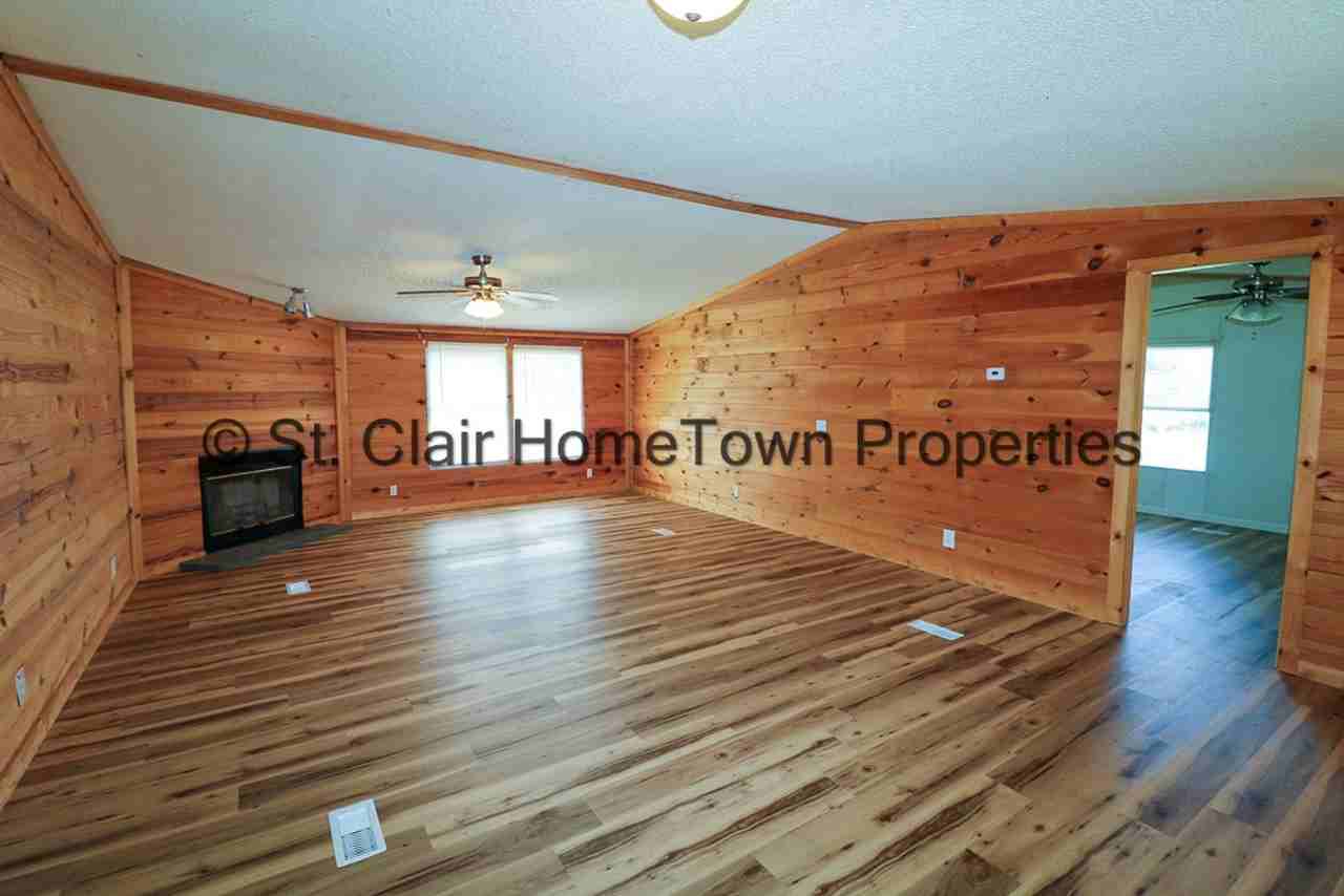 145 Mcclendon Dr - Photo 5 of 32