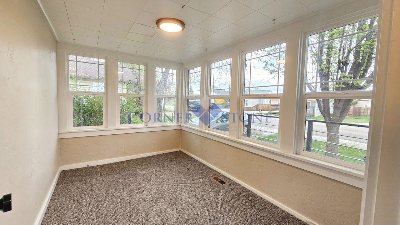 1315 11th Ave S - Photo 2 of 16