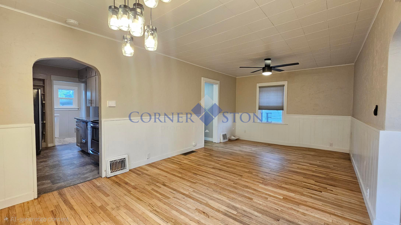 1315 11th Ave S - Photo 3 of 16