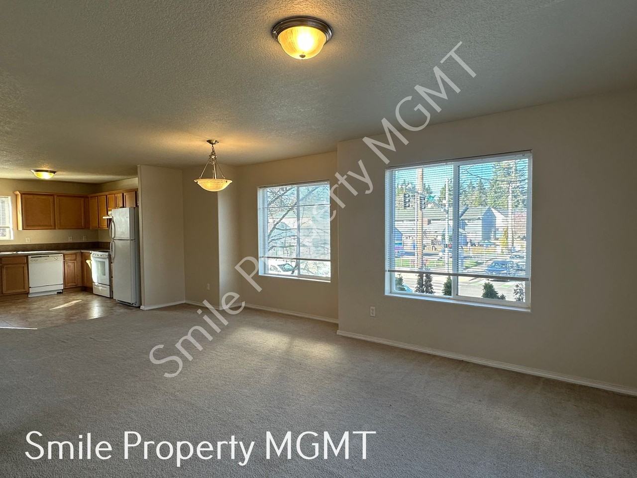 13450 Se Division St - Photo 4 of 15