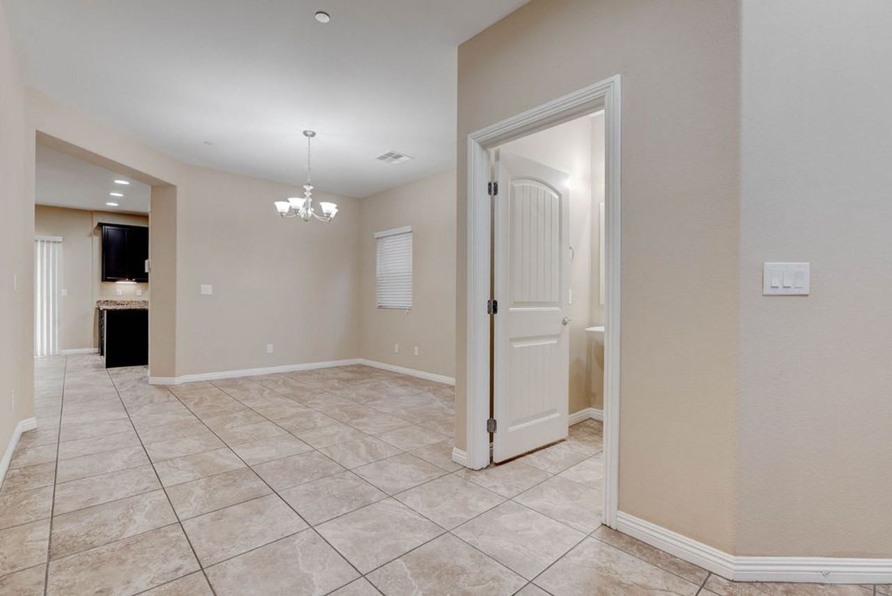 1067 Fish Pond Ave - Photo 2 of 50