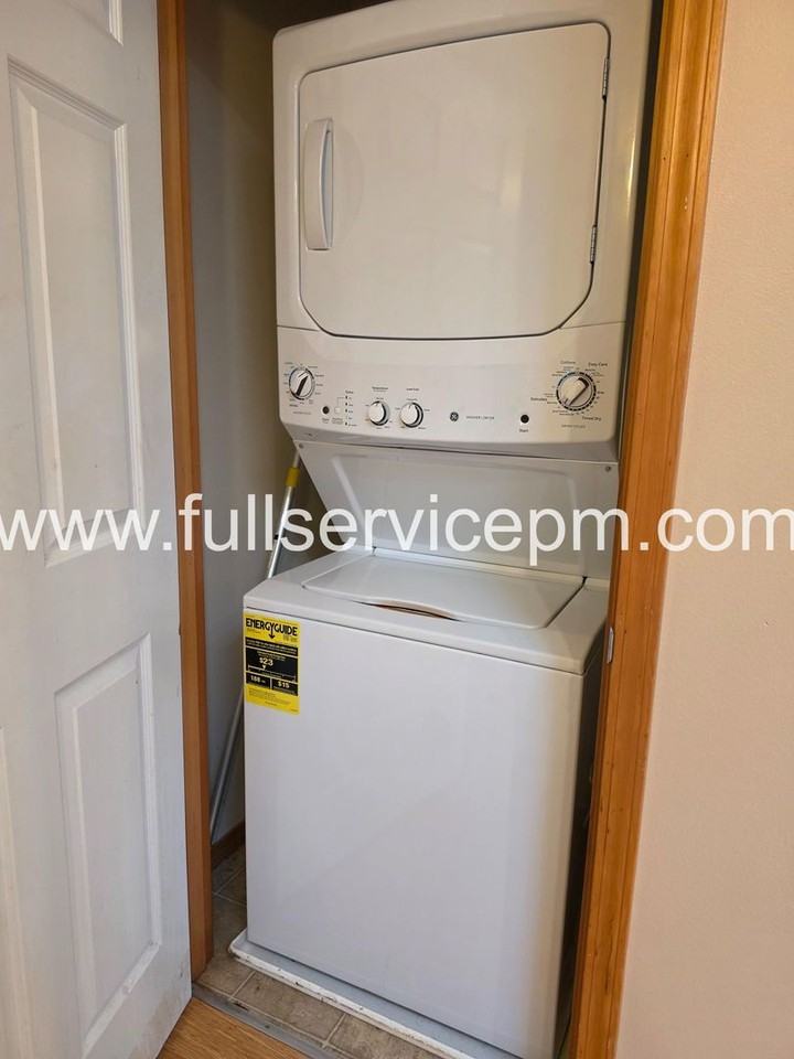 18007 Stone Ave N - Photo 7 of 25