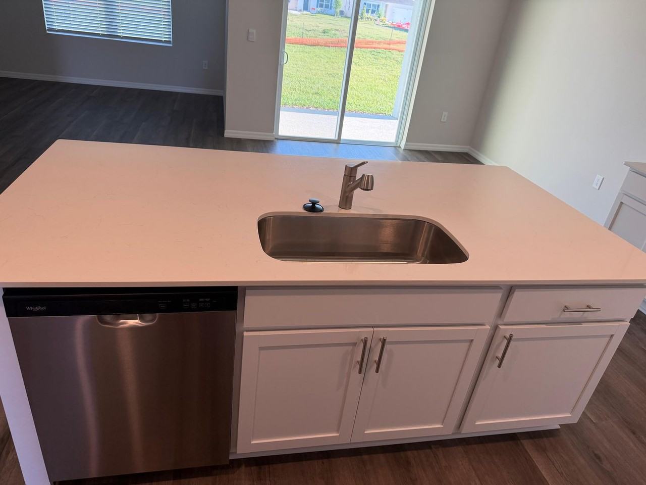 4019 Penelope Ave - Photo 5 of 23