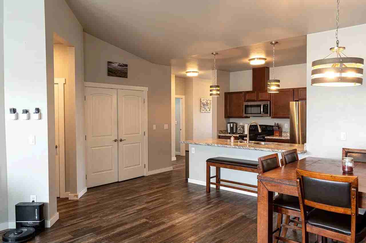 1503 Destiny Ln - Photo 6 of 9