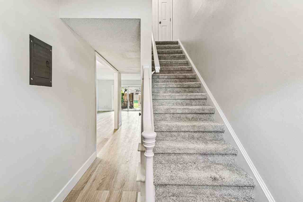 306 Georgetown Dr - Photo 6 of 50