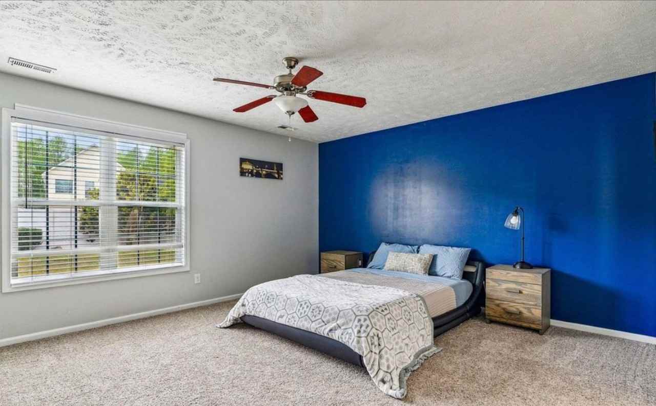 362 Broad Dr - Photo 4 of 10