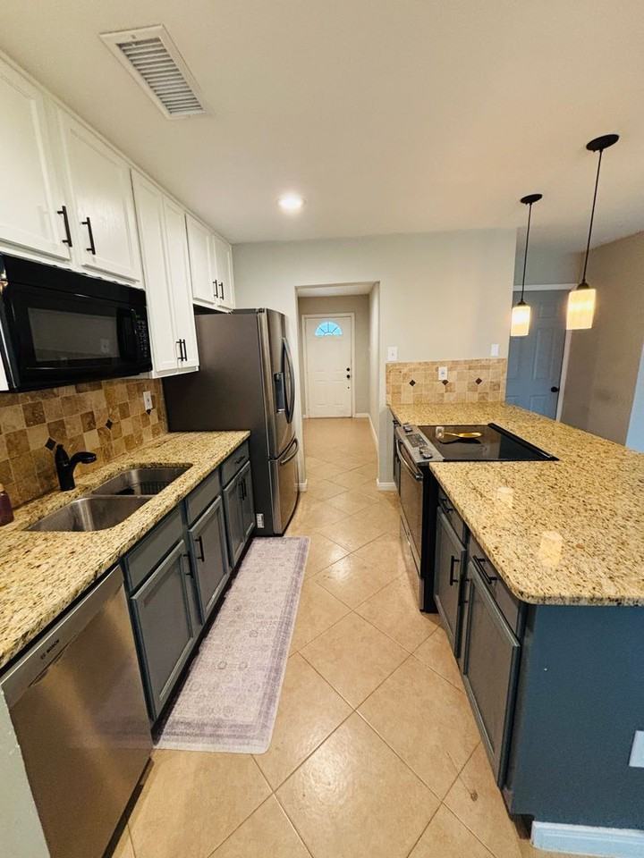 6420 Wakefield Rd - Photo 7 of 28