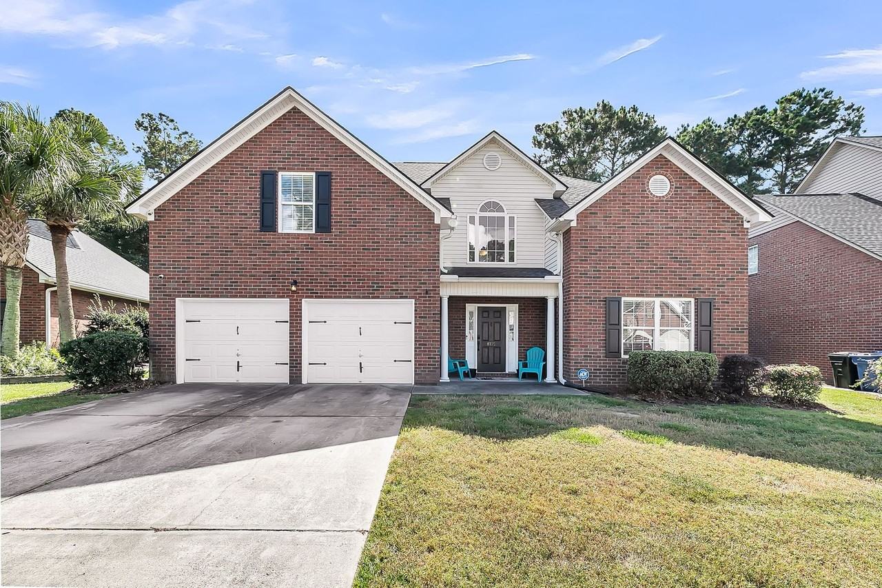 8725 Evangeline Dr