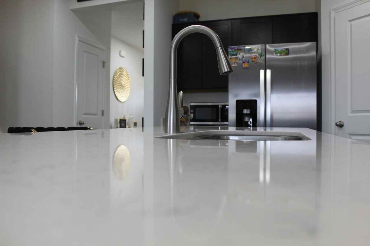 2068 Quail West Dr - Photo 5 of 29