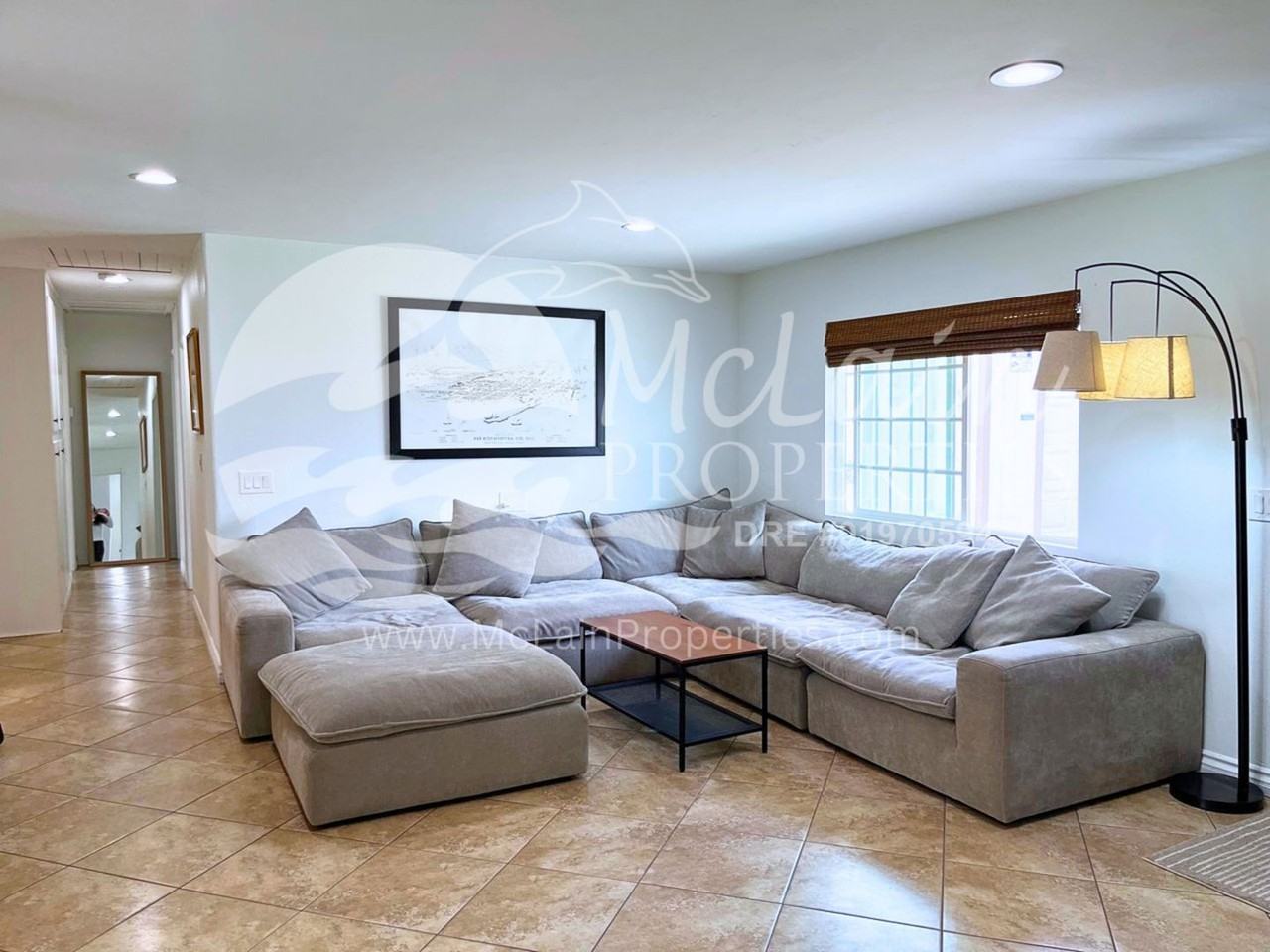 8747 Railroad Ave - Photo 3 of 30