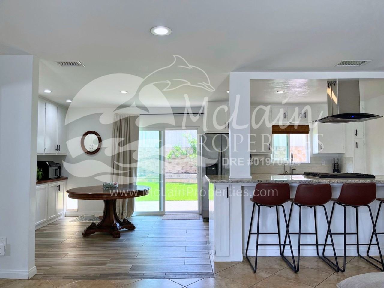 8747 Railroad Ave - Photo 6 of 30