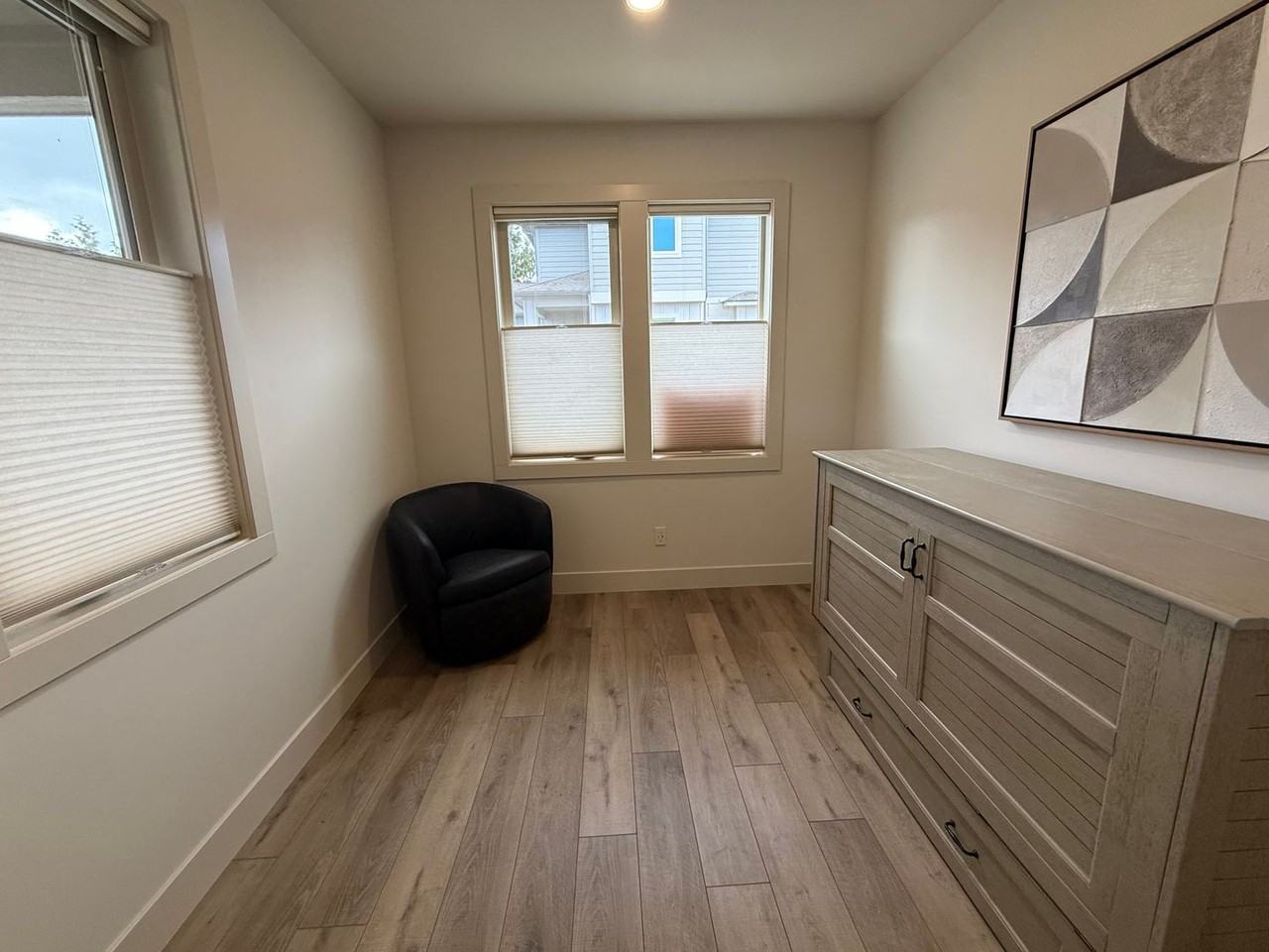 1730 Castlerock Ave - Photo 4 of 29