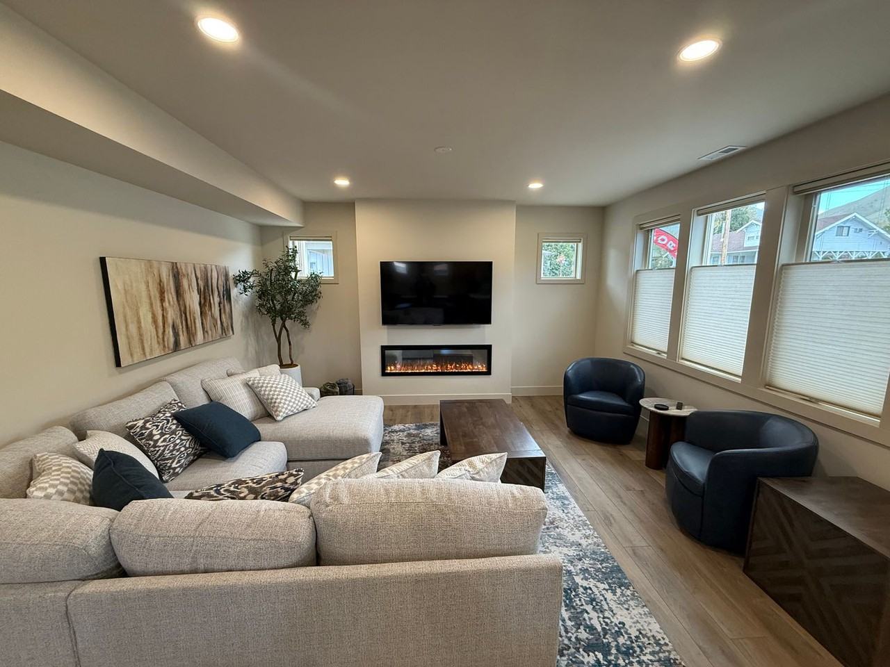 1730 Castlerock Ave - Photo 6 of 29