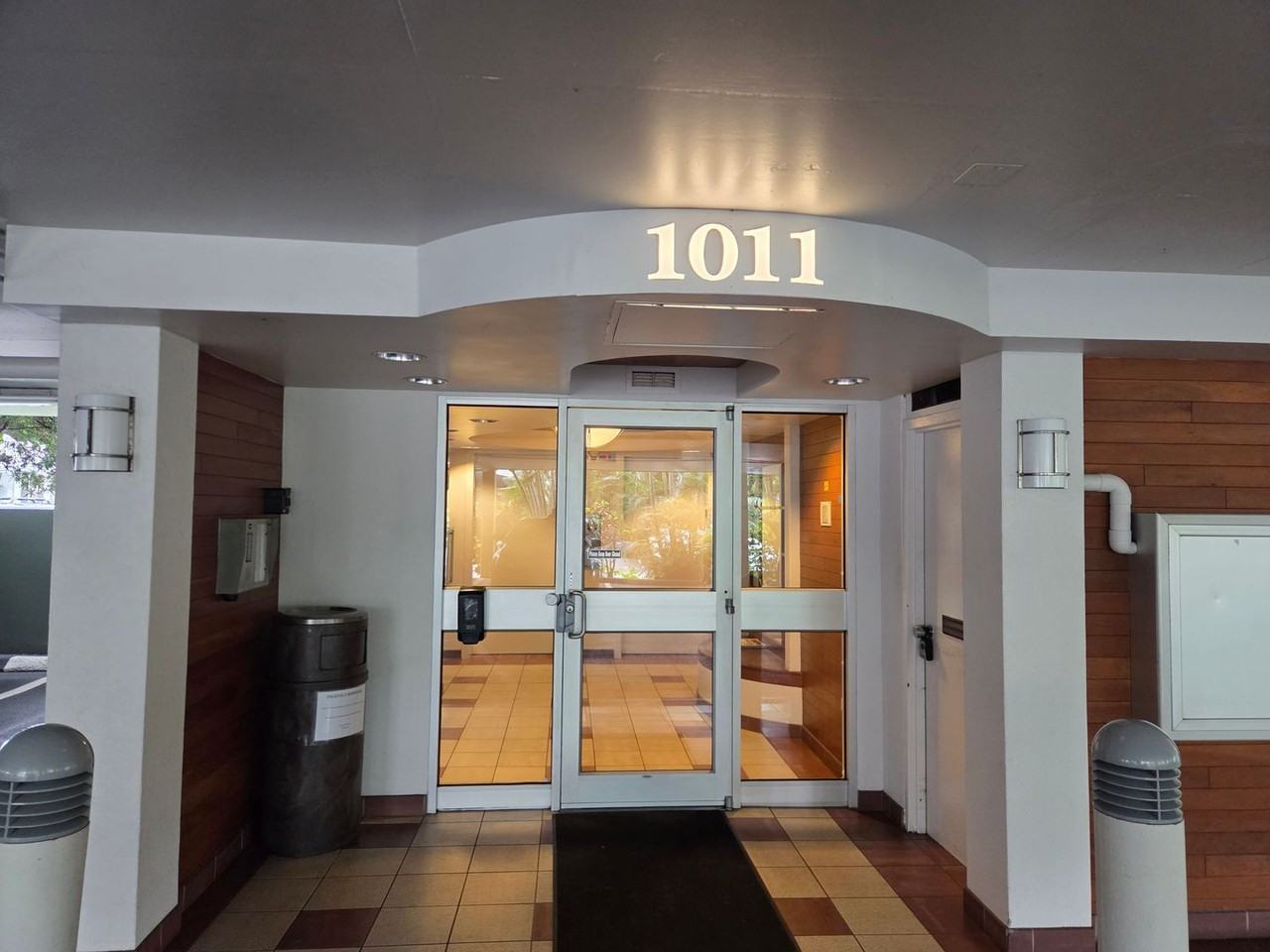 1011 Prospect St #606 - Photo 3 of 14