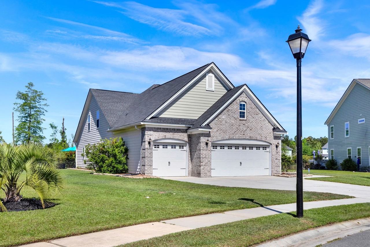 217 Mcqueen Dr - Photo 2 of 28