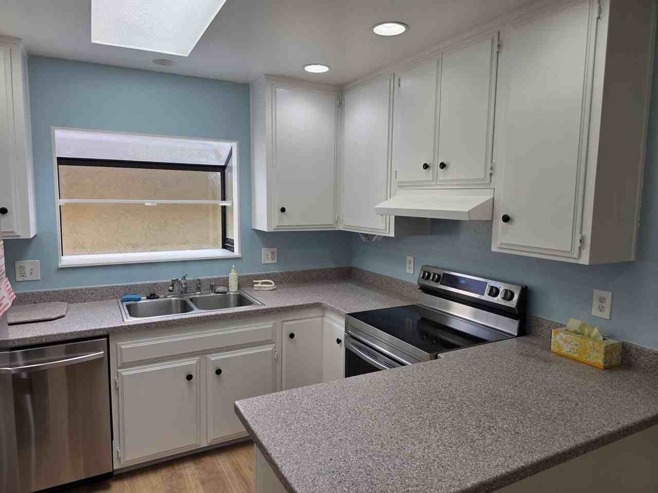 2201 Fairway Ct - Photo 4 of 19