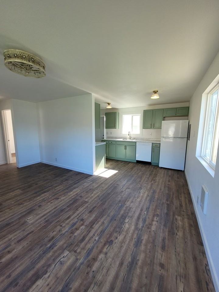 1330 C St Sw - Photo 7 of 22