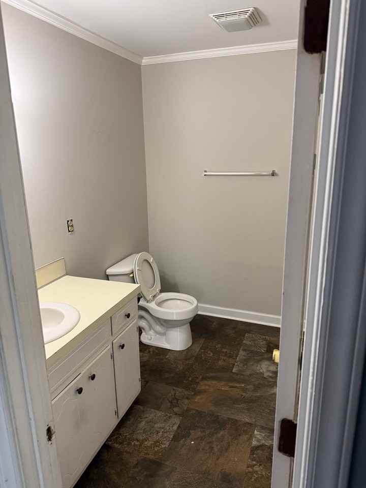 291 Tussey Rd - Photo 7 of 8