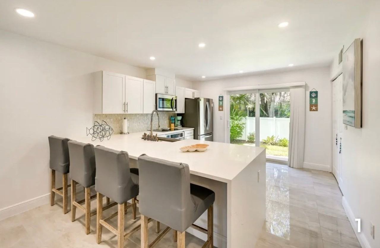 731 W Elkcam Cir - Photo 3 of 28