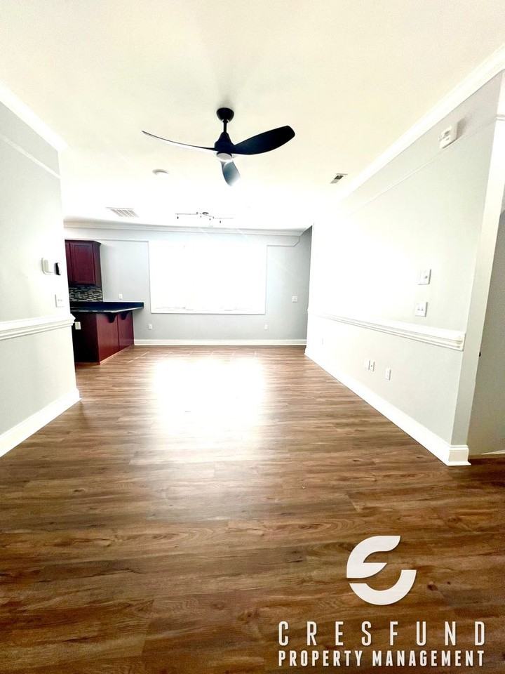 3344 Starboard Way #A - Photo 3 of 25