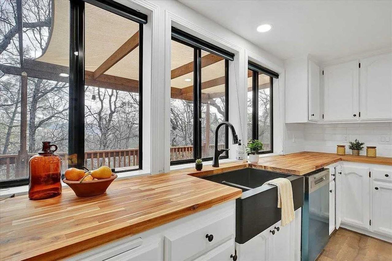 12126 Waxwing Ct - Photo 5 of 28