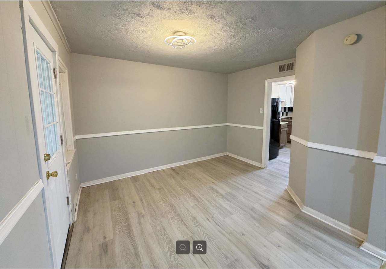 2609 Kane St - Photo 2 of 7