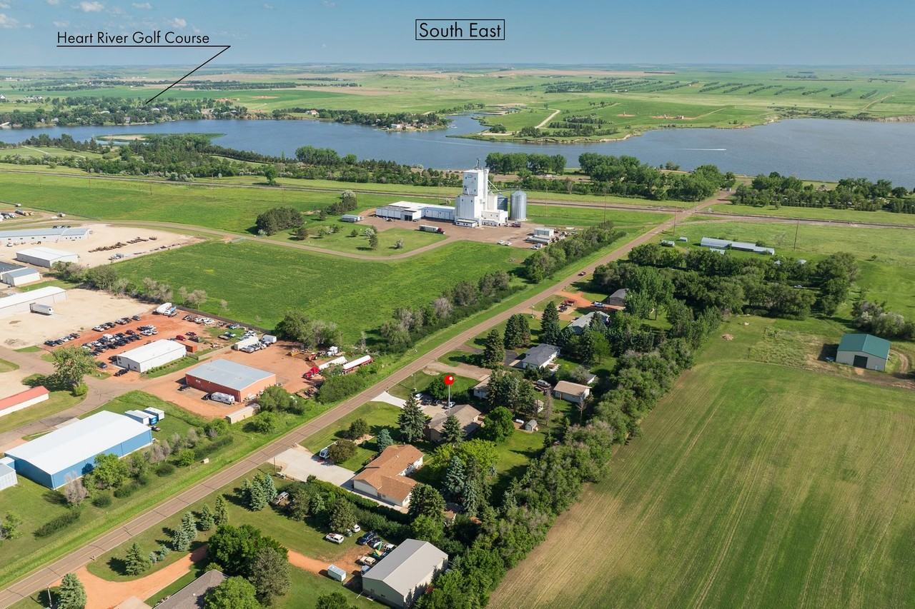 3723 114th Ave Sw - Photo 3 of 19