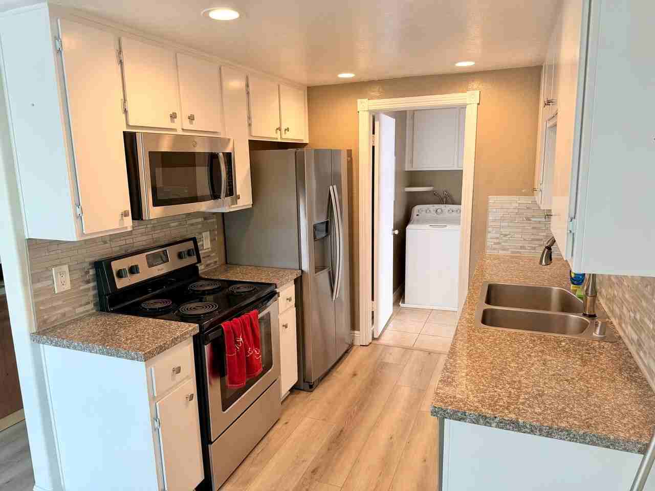 771 Iverson Point Way - Photo 4 of 14