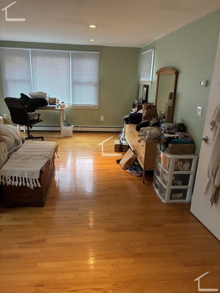 71 Fessenden St - Photo 4 of 30