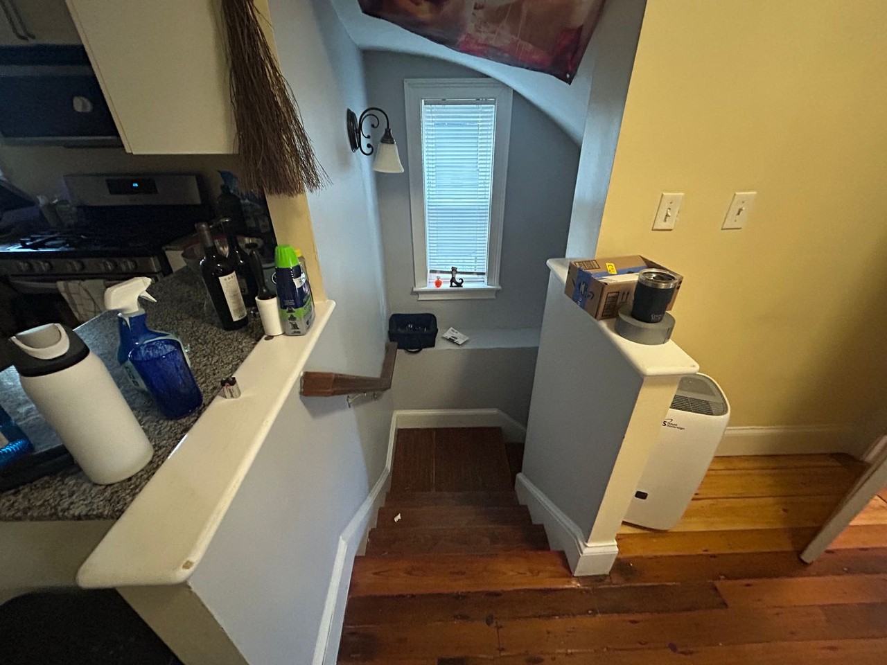 722 Parker St - Photo 6 of 17