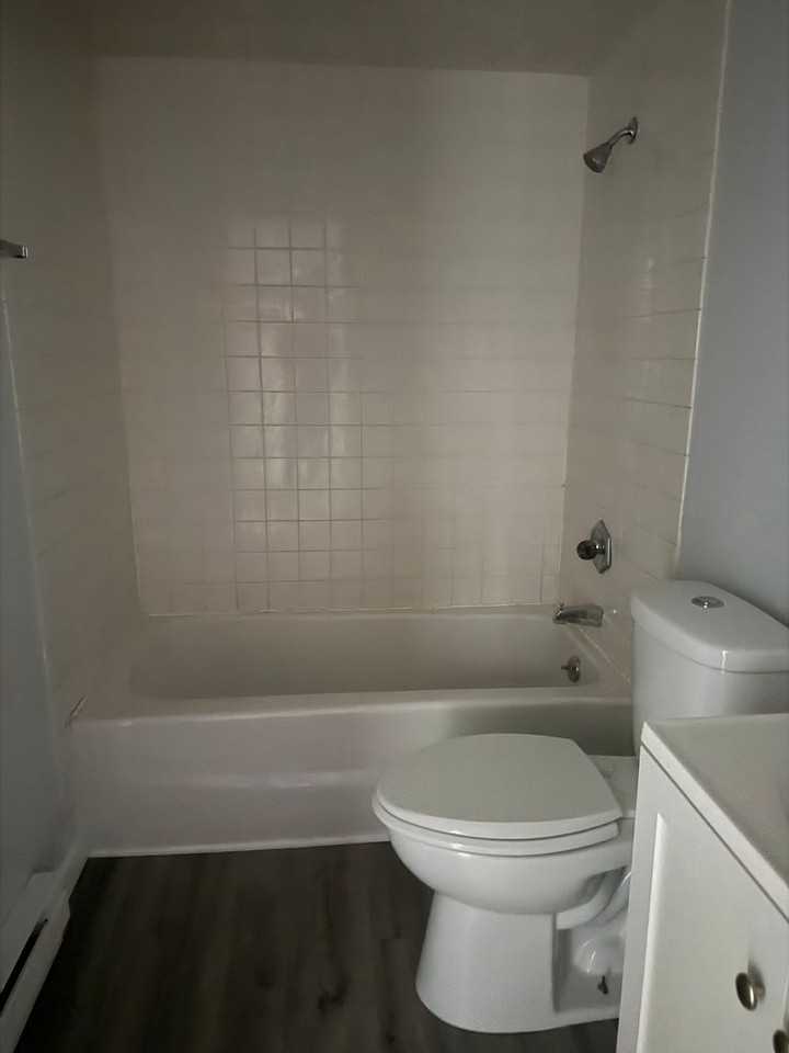 North Grand units - Photo 2 of 15