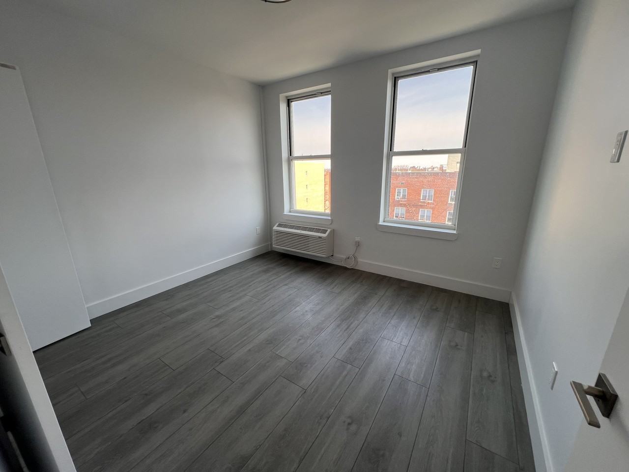 2010 Ocean Avenue #G3 - Photo 5 of 7