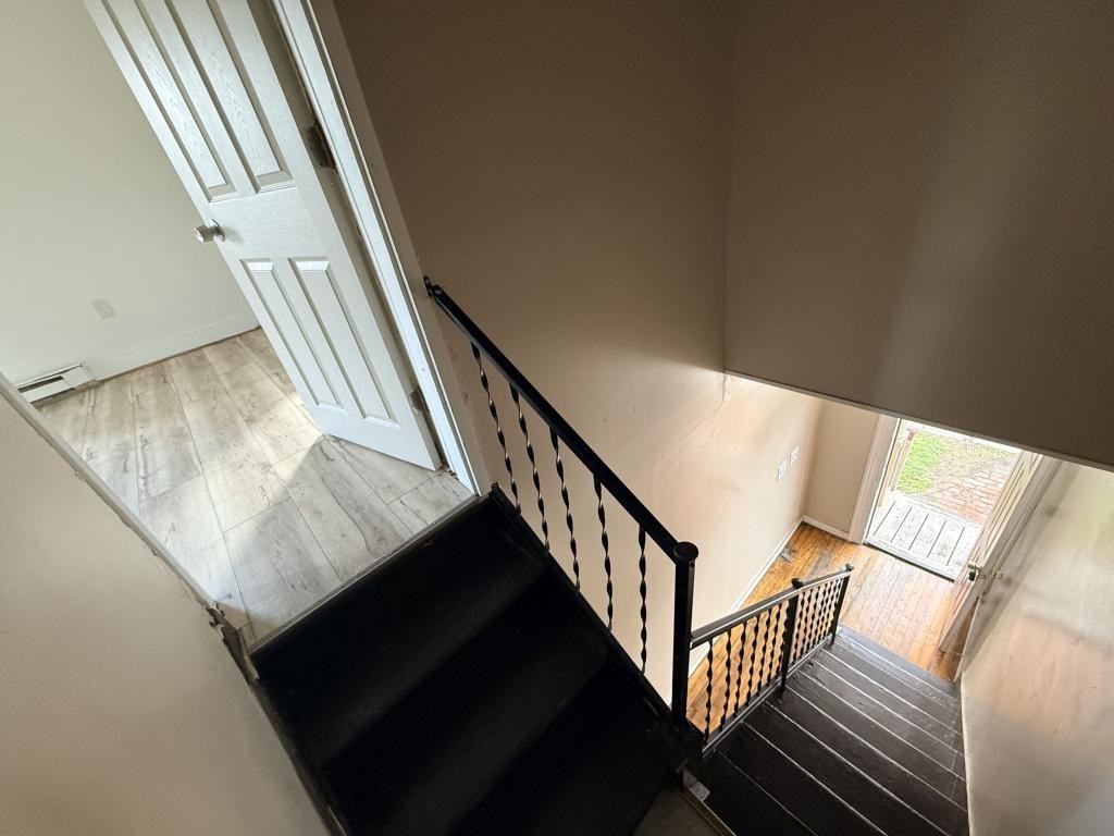 170 S Hyde Park Ave 2nd Fl - Photo 5 of 15