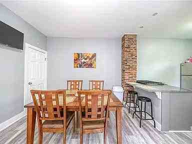128 Teece Ave - Photo 3 of 16