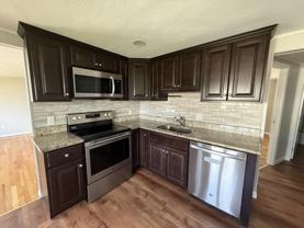 343 Snell St - Photo 1 of 1