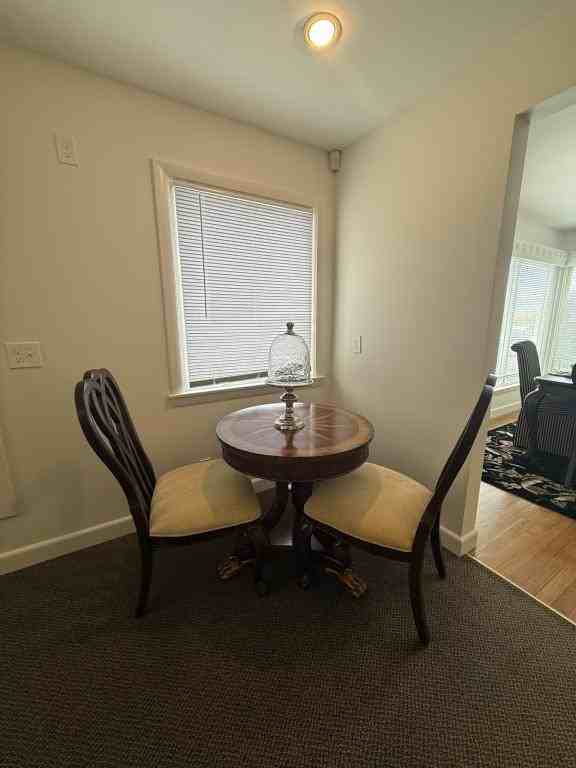 76 Borden Rd - Photo 2 of 22