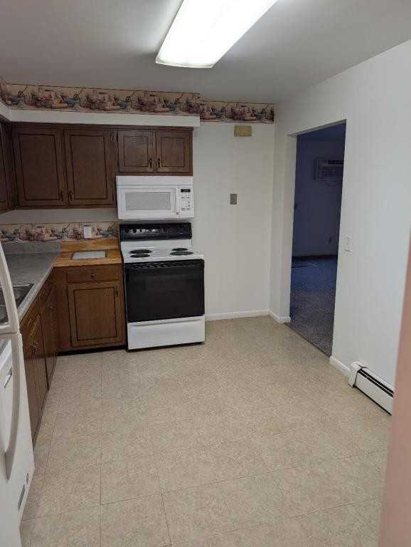 1820 Sunnyside Dr - Photo 4 of 14